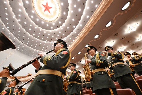 图为军乐团在演奏。本报记者 齐波摄(6707156)-20250311135150