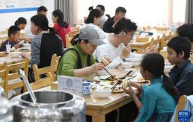 政协网评丨政府食堂爆火的背后：文旅要流量，更要留量