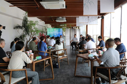 1749903485681924 1749903485681924