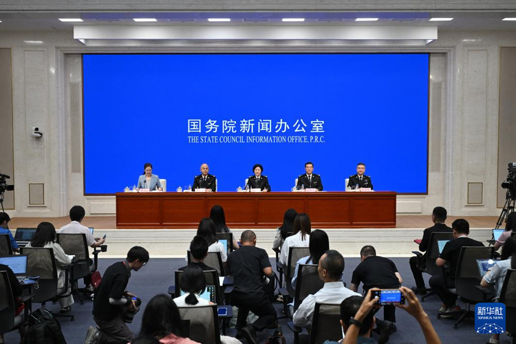 9dBJrSkyBnlYCs4J 9dBJrSkyBnlYCs4J