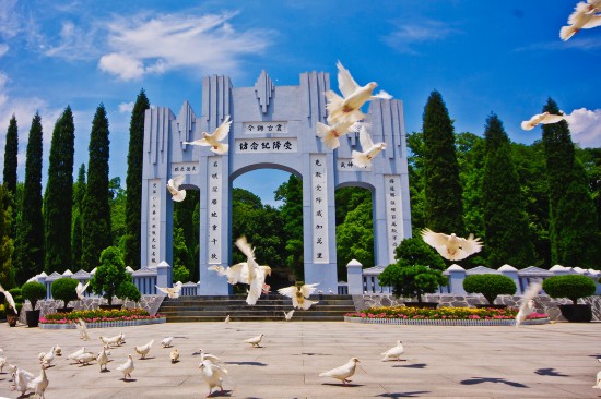 图为受降纪念坊(芷江县委宣传部供图) 图为受降纪念坊(芷江县委宣传部供图)