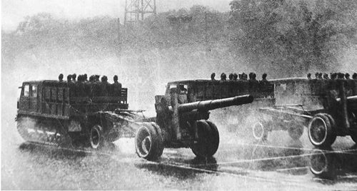 1956--在雨中受阅的人民解放军炮兵部(8091505)-20250903091002 1956--在雨中受阅的人民解放军炮兵部(8091505)-20250903091002