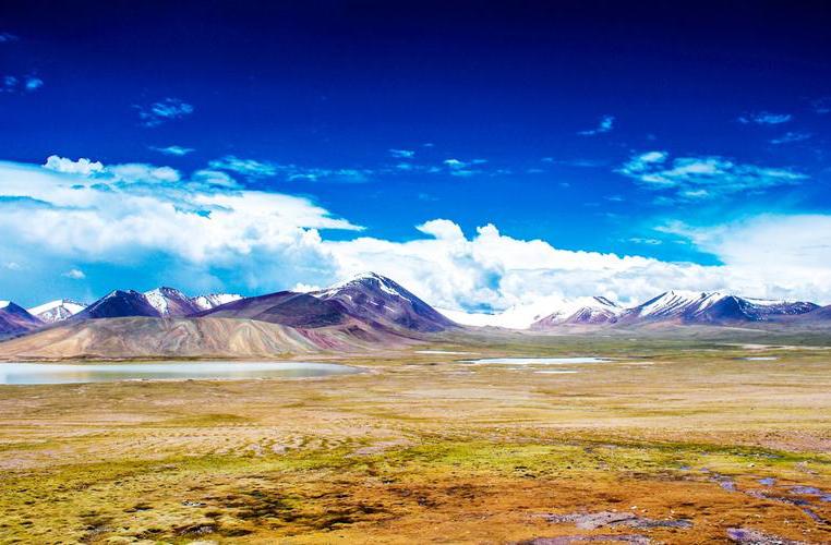 “珠峰烟花秀”背后，可能触碰到哪些法律红线？