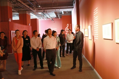 W020250919371569977444 W020250919371569977444