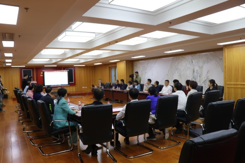 W020250919371569988837 W020250919371569988837