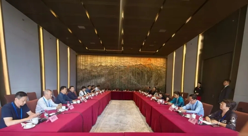 d2a107e2309643d698ff169c12fd43f7