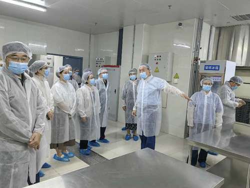 1756742691165672 1756742691165672