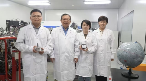 微信图片_20251006174636_3_32 微信图片_20251006174636_3_32