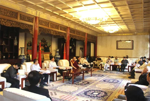 W020251010326303971407 W020251010326303971407