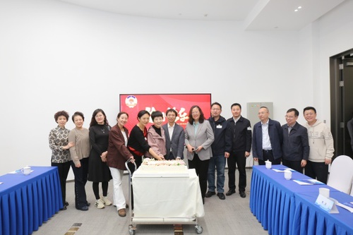 W020251016593959902707