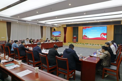 W020251015542890687047 W020251015542890687047