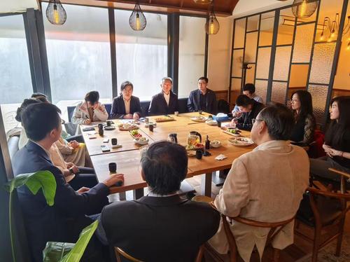 GetAttachment (1) GetAttachment (1)