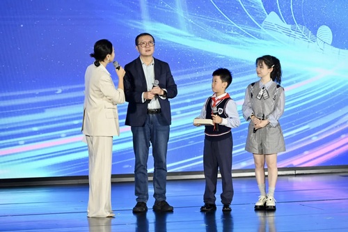 刘慈欣与小读者交流(8601921)-20251110141659