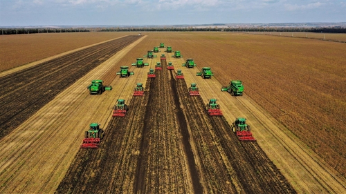 黑土地(8716232)-20251121094420 黑土地(8716232)-20251121094420