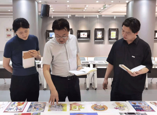 陶冶参加第七届“金熊猫”国际漫画&插画艺术大赛评选