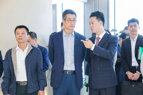 右二、12日5版（履职一年间）守牢产业链(9095613)-20260112100106