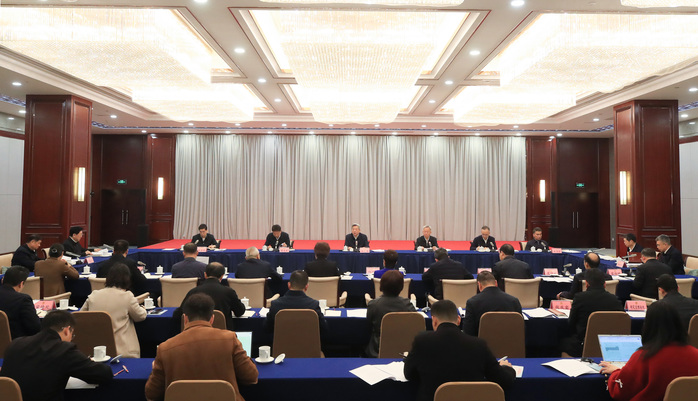    广西壮族自治区政协召开主席会议 孙大伟主持并讲话