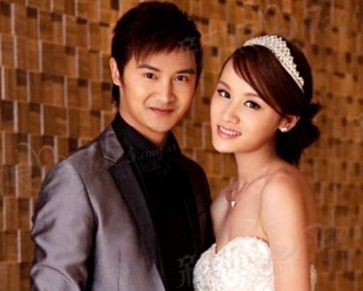 章子怡催婚汪峰杨幂睡着被套婚戒 明星求婚奇招百出(组图)