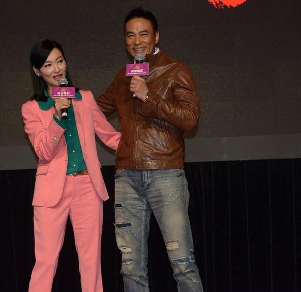 惠英红宣布不再拍动作片 胸骨被任达华踢伤