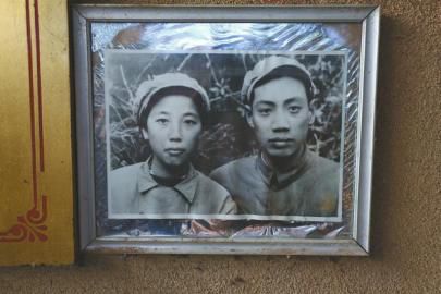 胡崇绅与爱人李宗妤。