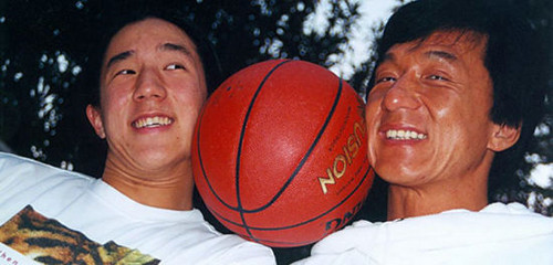 揭秘房祖名吸毒“自毁”路