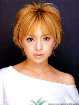 娱乐圈中的“黑二代” 黑道背景惹不起