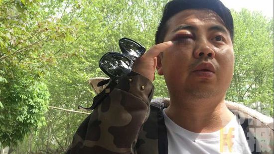 为抢朋友圈十来块“红包”，宁陕镇政府干部大打出手。