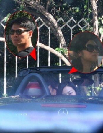 蒋雯丽法国偷情现实版娘要嫁人？盘点明星偷情被拍提裤瞬间【2】