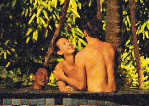 蒋雯丽法国偷情现实版娘要嫁人？盘点明星偷情被拍提裤瞬间【2】