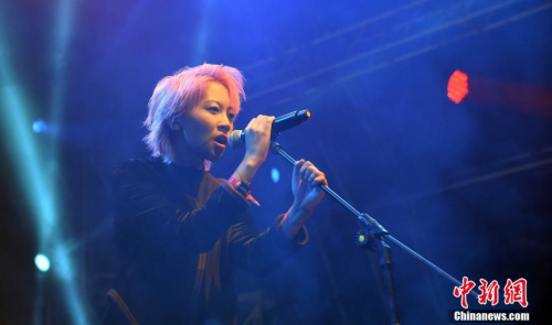 点击进入下一页