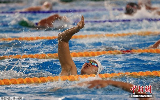 孙杨亮相里约奥运400自预赛轻松夺小组第一晋级